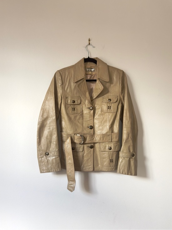 Jackets & Blazers - Vintage leather jacket